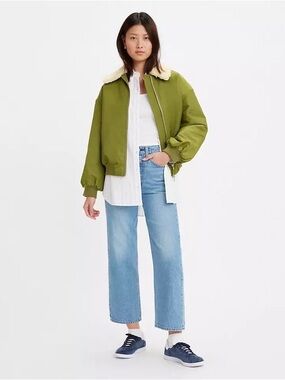 Levi’s Ribcage Straight Ankle 25